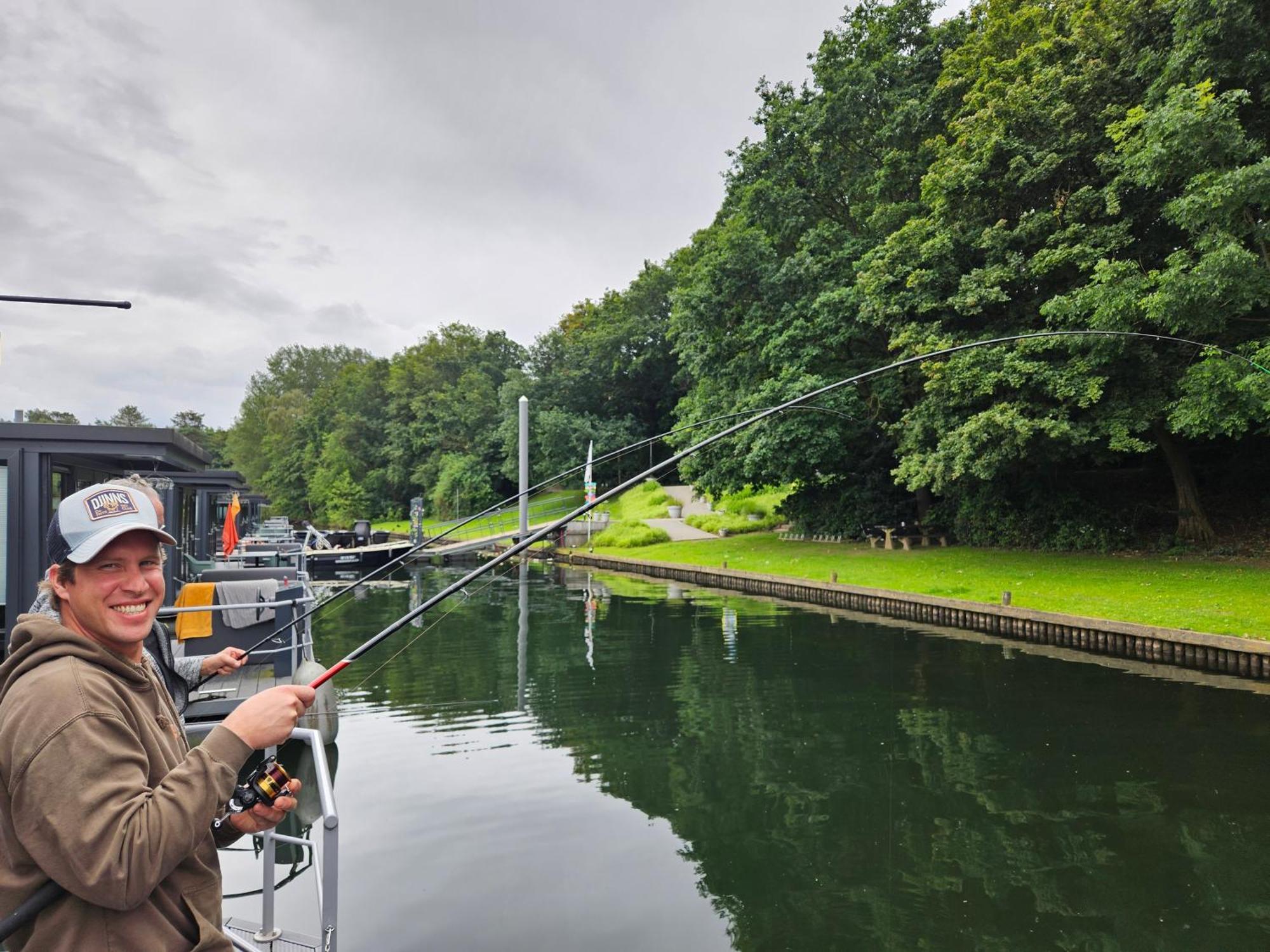 Houseboats Mookerplas Met Dakterras Middelaar Екстериор снимка